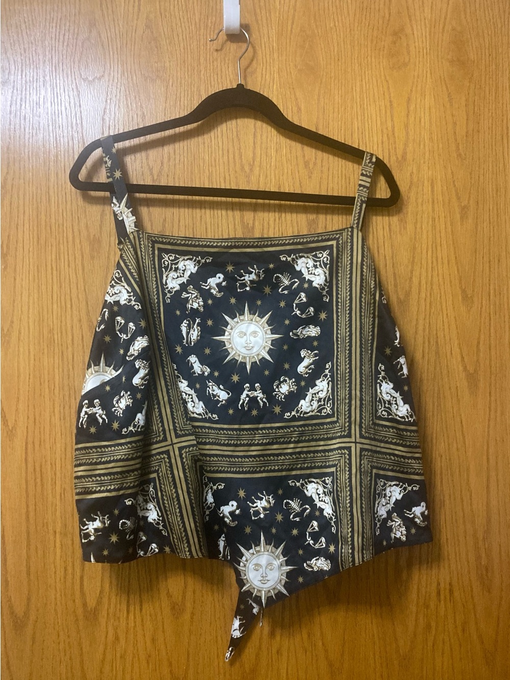 Danielle Bernstein Silky Handkerchief Moon Zodiac Black & Gold Tie-back Top 20W